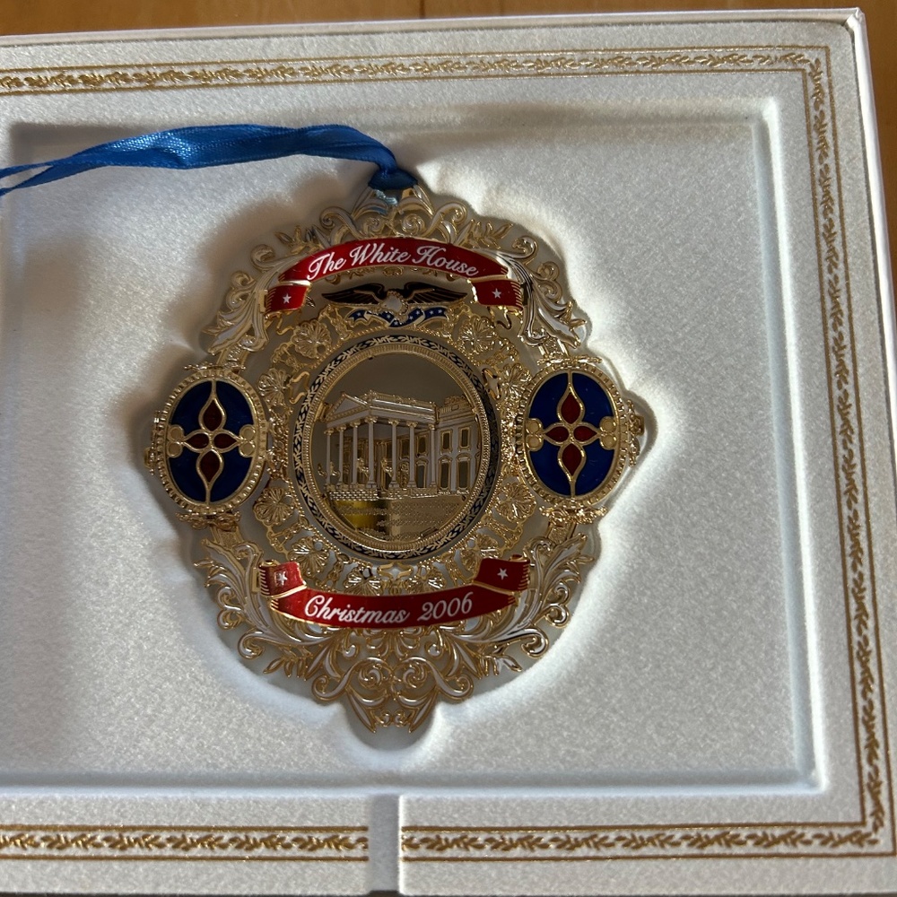 2006 White House Christmas Ornament Chester Arthur Tiffany President 1881